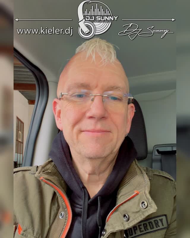 Sunny Update: endlich wieder unterwegs!!
Heute Abend heißt es: Happy Birthday!!🎁 
Ich bin wieder als DJ unterwegs und freue mich auf alle Events, die in diesem Jahr noch so stattfinden werden!
Hochzeiten, Geburtstagsfeiern, Silberhochzeiten und vieles mehr…
Es gibt IMMER Etwas zu feiern!
.
Sunny Times - Euer DJ Sunny 
.
.
P.S.: ihr plant eure Feier? Lasst uns doch mal unverbindlich drüber sprechen!
.
.
.
.
.
.
.
.
.
#djsunny #hochzeit #kiel #kielerleben #hochzeitsdj