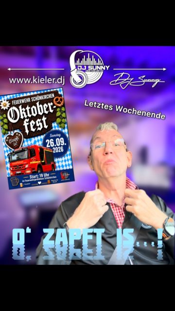 Oktoberfest!!! 
Am letzten Samstag durfte ich bei der @feuerwehr.schoenkirchen als DJ das Oktoberfest musikalisch begleiten. 
Ich liebe das einfach!! Einmal im Jahr die Lederhose aus dem Schrank holen und Spaß haben! Und es wurde gut gefeiert und auch die eine oder andere Maß getrunken!
Dazu hatte die @feuerwehr.schoenkirchen ihre Fahrzeughalle wieder aufwenig geschmückt und dekoriert. Mittendrin stand der Bierwagen und es gab außerdem Brezeln, Cocktails usw. und auch eine stilecht passende Fotobox war mit am Start! Was für eine Gaudi!
O‘ zapft is…! - ruft: 
Euer DJ Sunny - Sunny Times
.
.
P.S.: ihr plant eure Feier? Lasst uns doch mal unverbindlich drüber sprechen!
.
.
.
.
.
.
.
.
.
#djsunny #hochzeit #kiel #kielerleben #hochzeitsdj

hochzeitsdj hochzeitsdiscjockey hochzeitsdeejay dj partydj hochzeitsfeier hochzeitsplaner
hochzeitsplanung hochzeitsplanung2027
hochzeit profidj hochzeitsparty hochzeitdj djstarlight weddingdj verlobt eventdj djfirmenevent
hochzeit2027